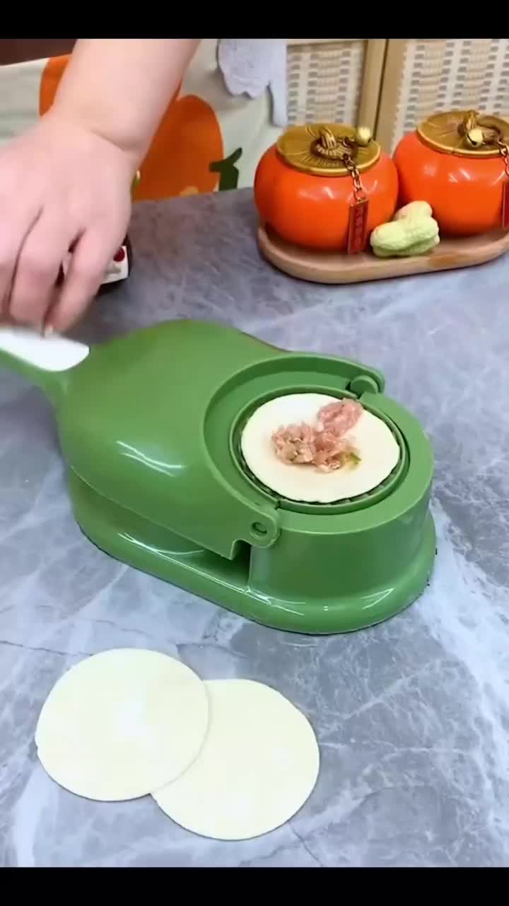 پیراشکی و سمبوسه زن دو کاره|ظروف پخت‌وپز|زاهدان, |دیوار