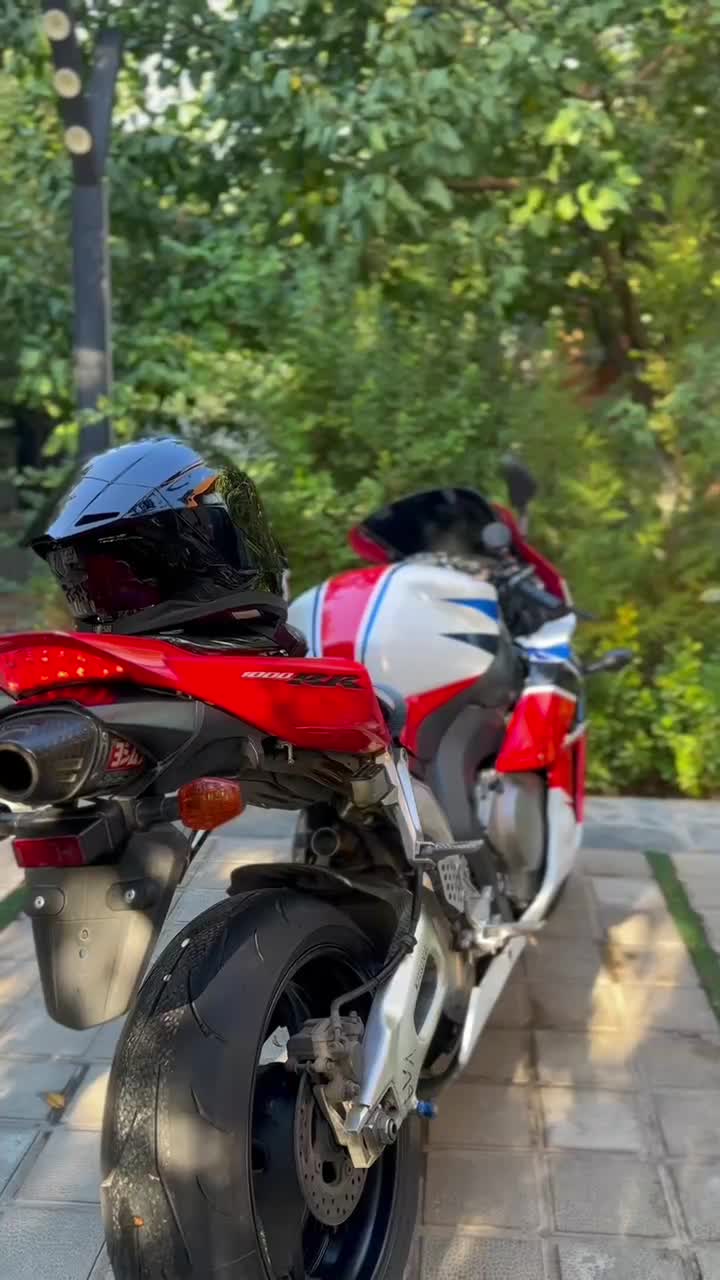 cbr1000rr|موتورسیکلت|کرج, شهرک رازی (حصارک)|دیوار