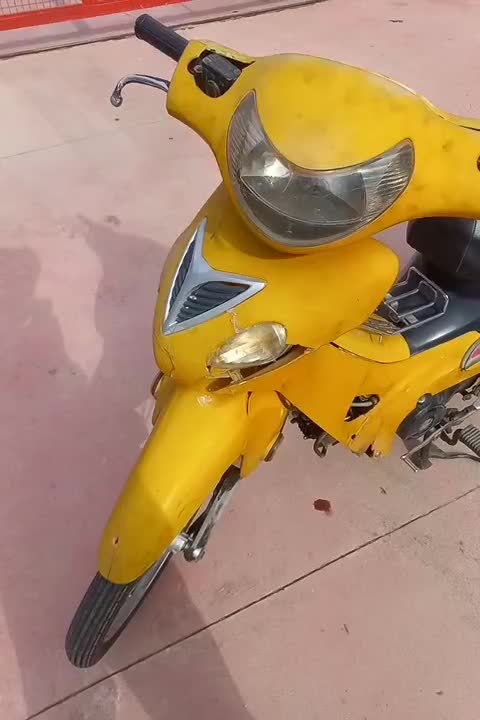 روان ویب ۱۱۰|موتورسیکلت|فومن, |دیوار