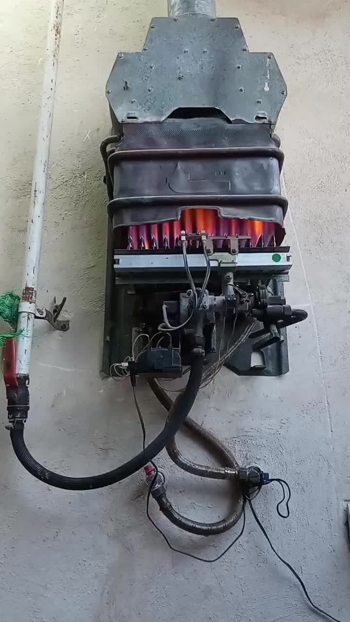 فروش آبگرمکن دیواری بوتان مدلB3215i|آبگرمکن، پکیج، شوفاژ|چمران, |دیوار