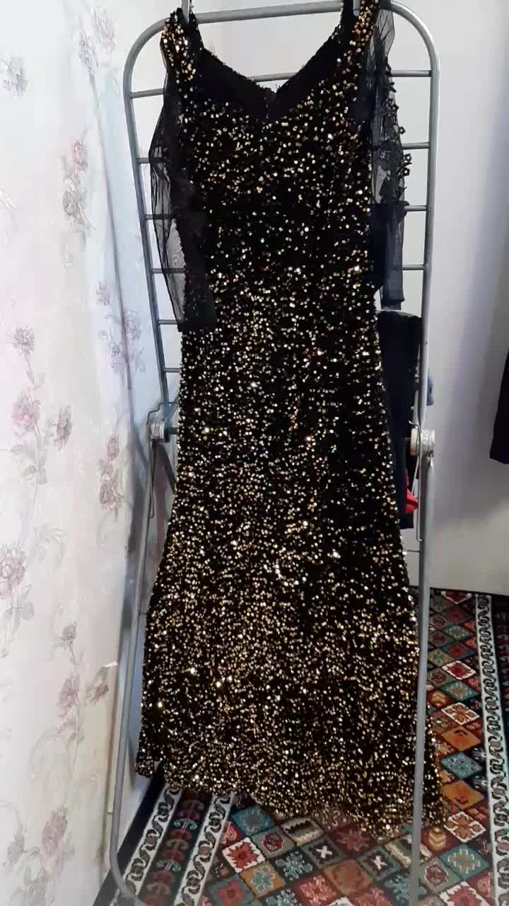 لباس مجلسی|لباس|بومهن, |دیوار