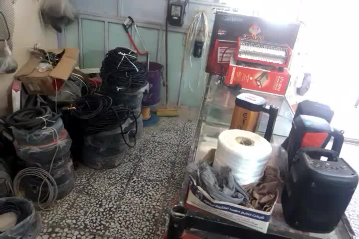 فروش اجناس مغازه لوازم برقی به صورت عمده ای و کلی|فروشگاه و مغازه|ناغان, |دیوار