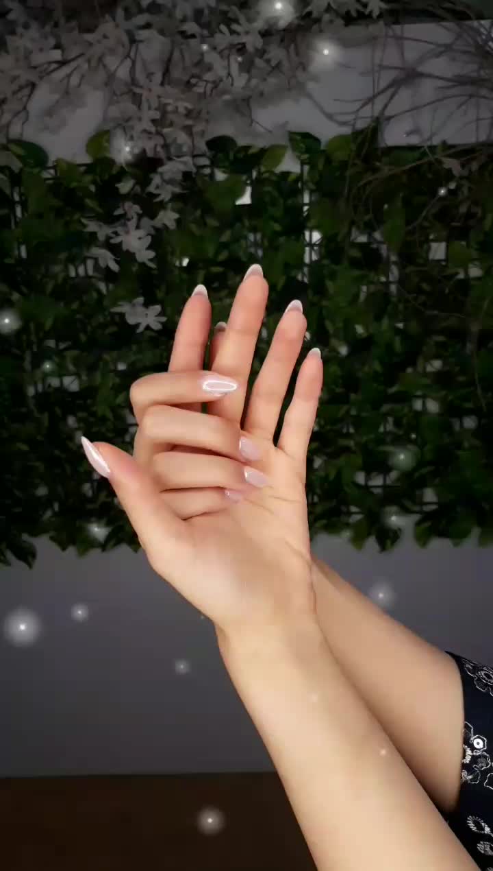 کاشت و ترمیم ناخن|خدمات آرایشگری و زیبایی|شیراز, آزادگان|دیوار