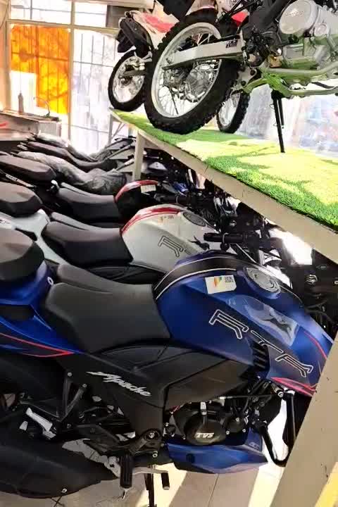 اپاچی 200فقط نقد مدل1404|موتورسیکلت|ایوانکی, |دیوار