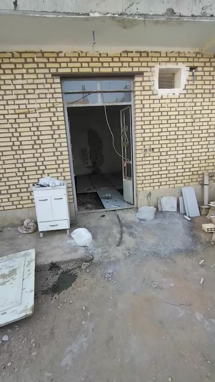 تعمیرات ترکیدگی لوله کشی کاشیکاری رفع نم بنایی گچ|خدمات پیشه و مهارت|پرند, فاز ۵|دیوار