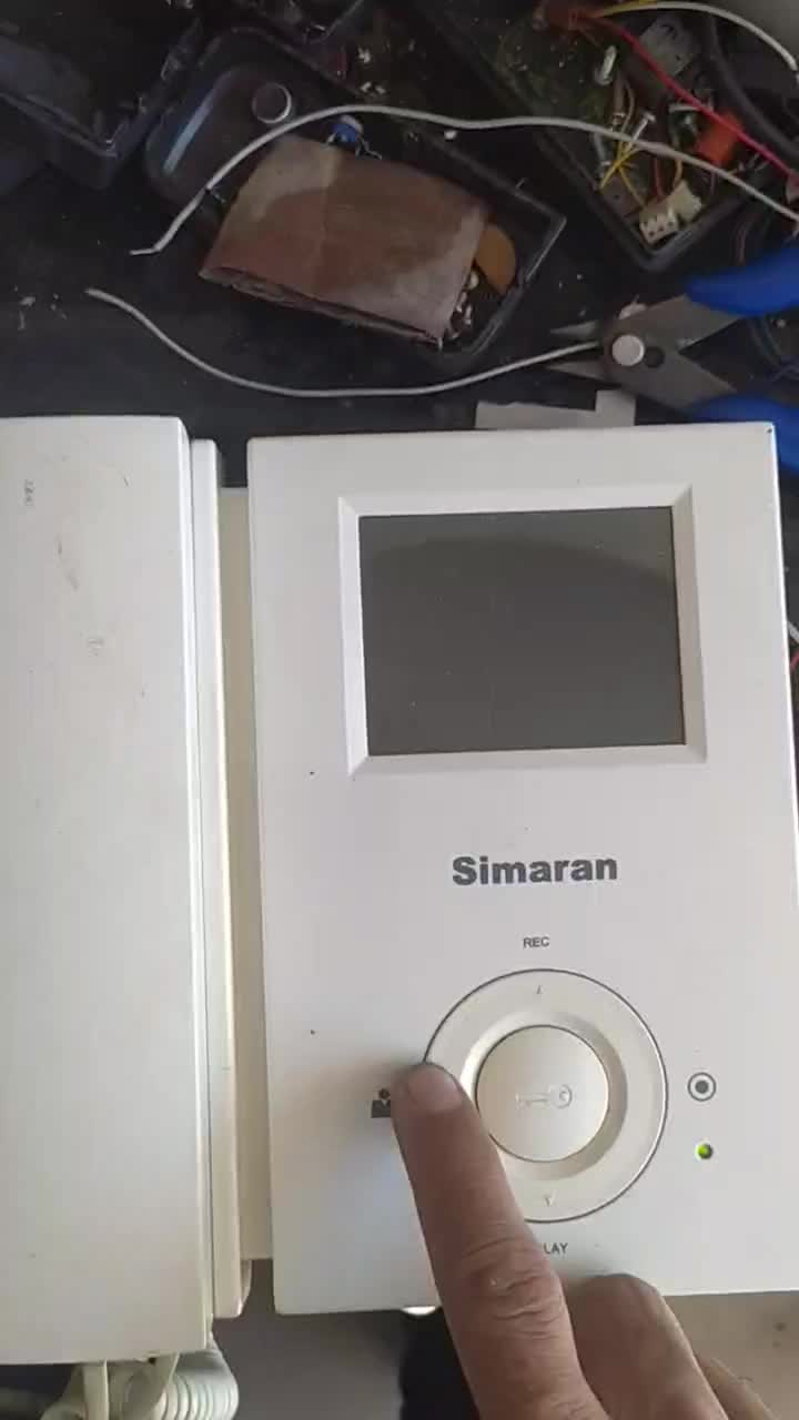 میبریم تعمیر میکنیم میاریم آیفون تصویری|خدمات پیشه و مهارت|دورود, |دیوار