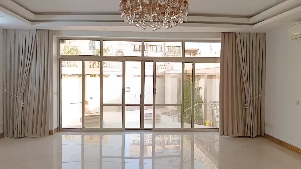 دوخت ونصب وتعمیر و شستشوی انواع پرده|خدمات پیشه و مهارت|اصفهان, سنبلستان|دیوار