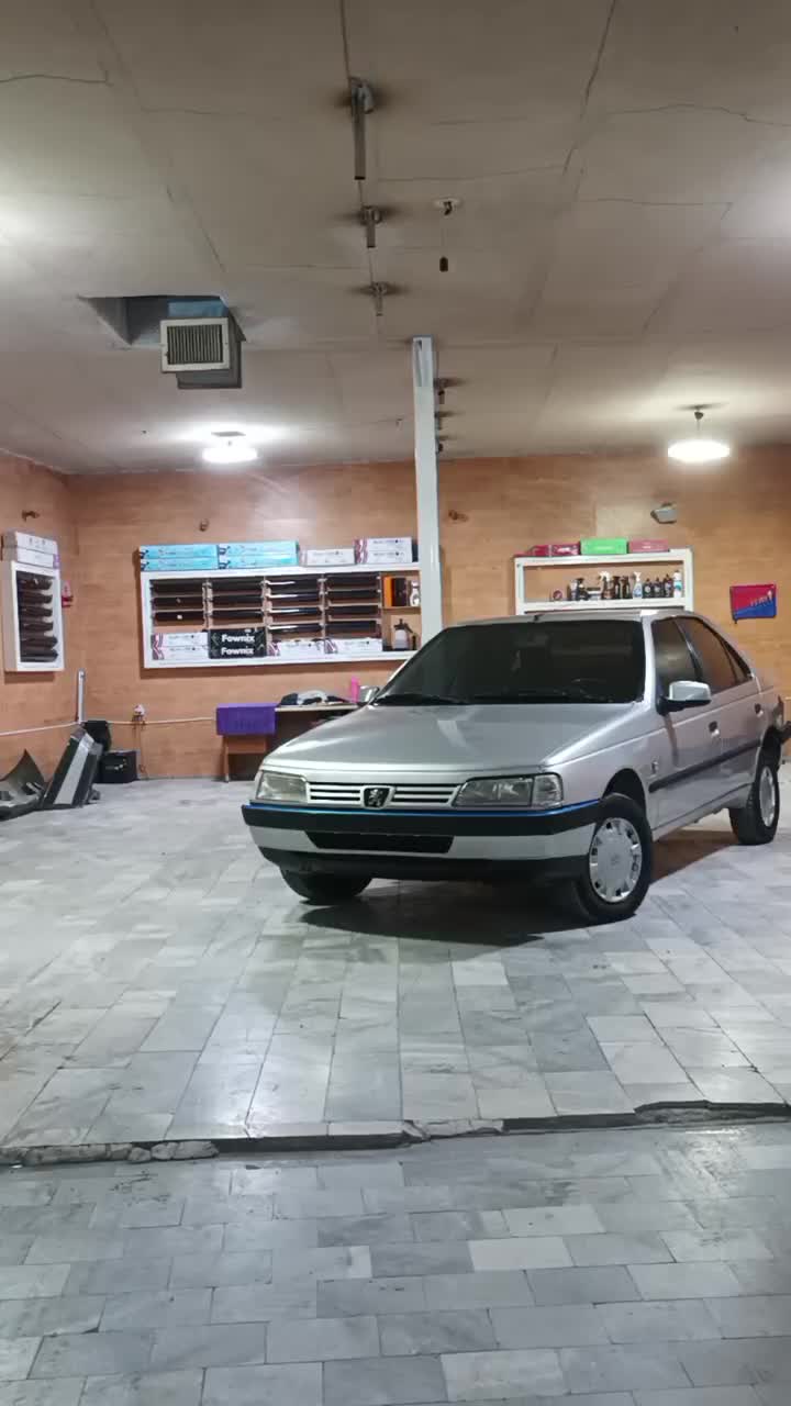 مجموعه خدمات خودرویی و شیشه اتومبیل سیاه میخی نبوت|خدمات موتور و ماشین|سنندج, |دیوار