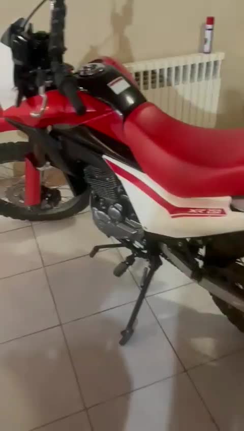 فلات xr 250 آخر ۱۴۰۲ کم کار واقعی|موتورسیکلت|اردبیل, |دیوار