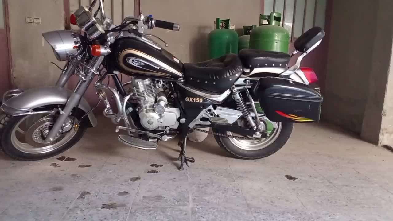 موتور طرح هارلی معاوضه با آیفون|موتورسیکلت|زاهدان, |دیوار