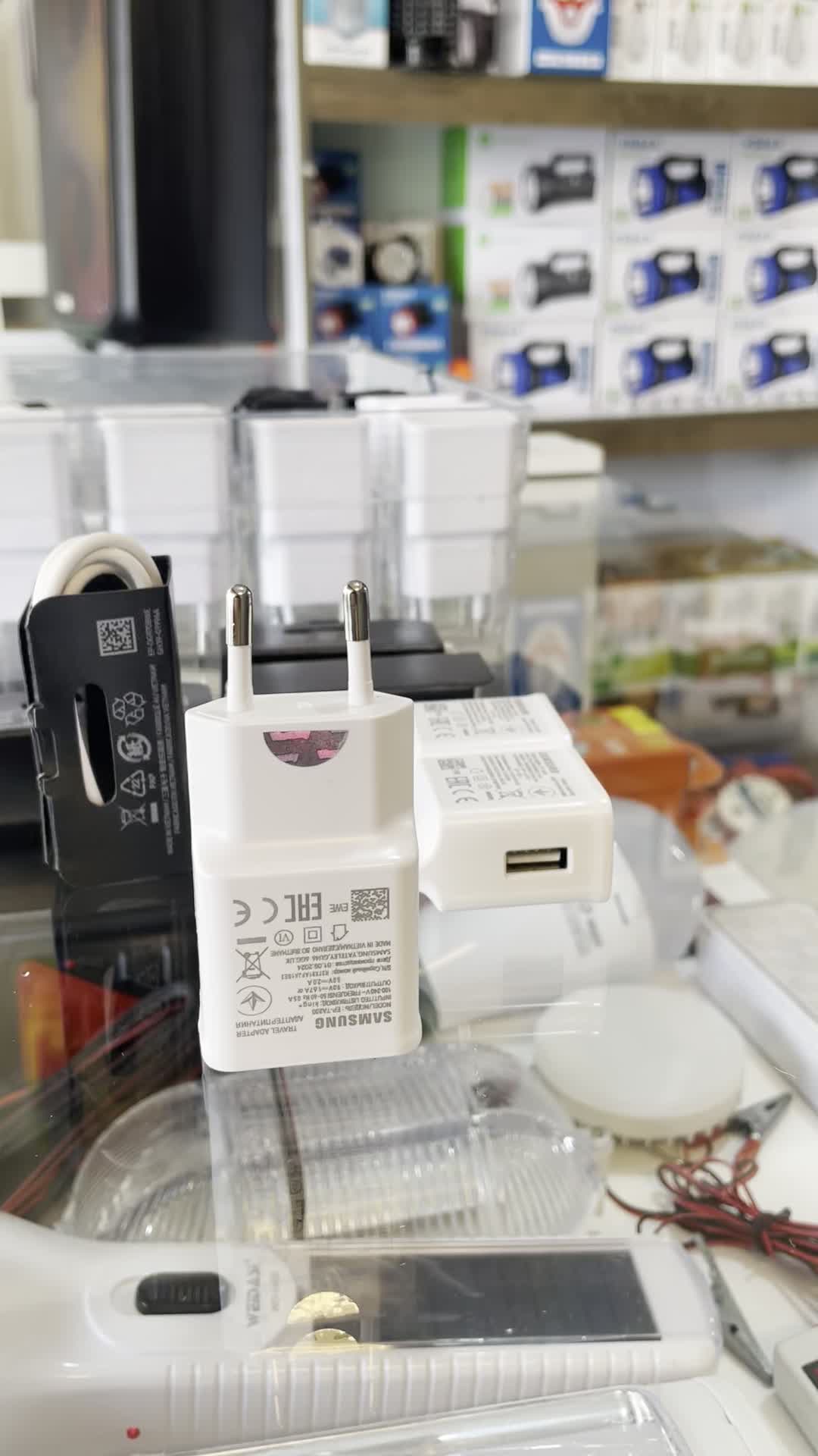 آدابتور و کابل S 10 اورجینال موجود شد|لوازم جانبی موبایل و تبلت|ملایر, |دیوار