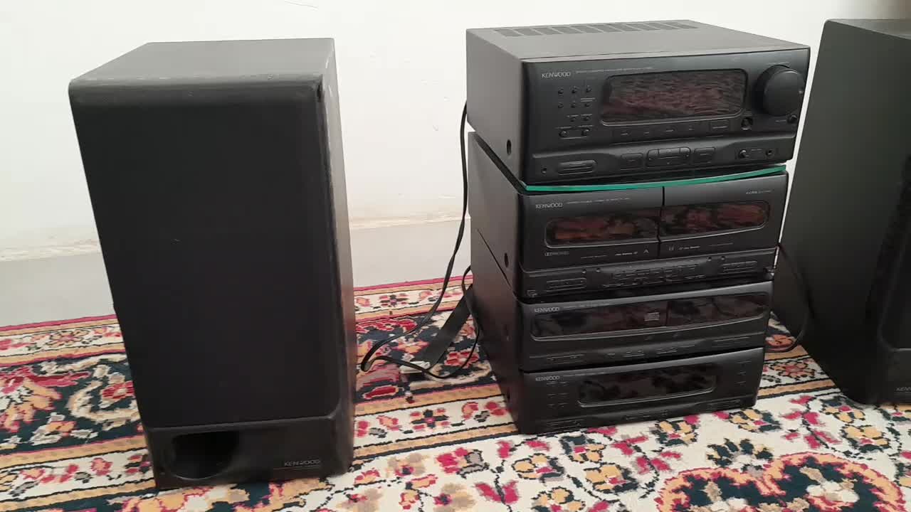 فروش ضبط صوت ژاپنی اصل با برق ۱۱۰ همراه دوتا باند|صوتی و تصویری|شیراز, باغشهر اهل بیت|دیوار