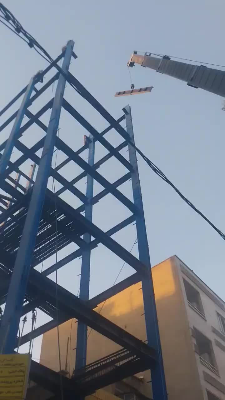 ساخت ونصب اسکلت فلزی طاها|خدمات پیشه و مهارت|تهران, نارمک|دیوار