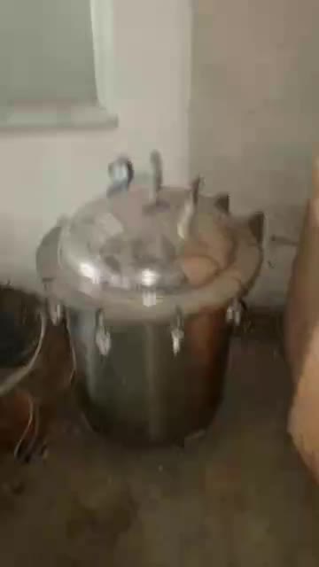 یک دستگاه تمام اتوماتیک برقی جهت عرقیجات|فروشگاه و مغازه|کاشان, باغ ماجد|دیوار