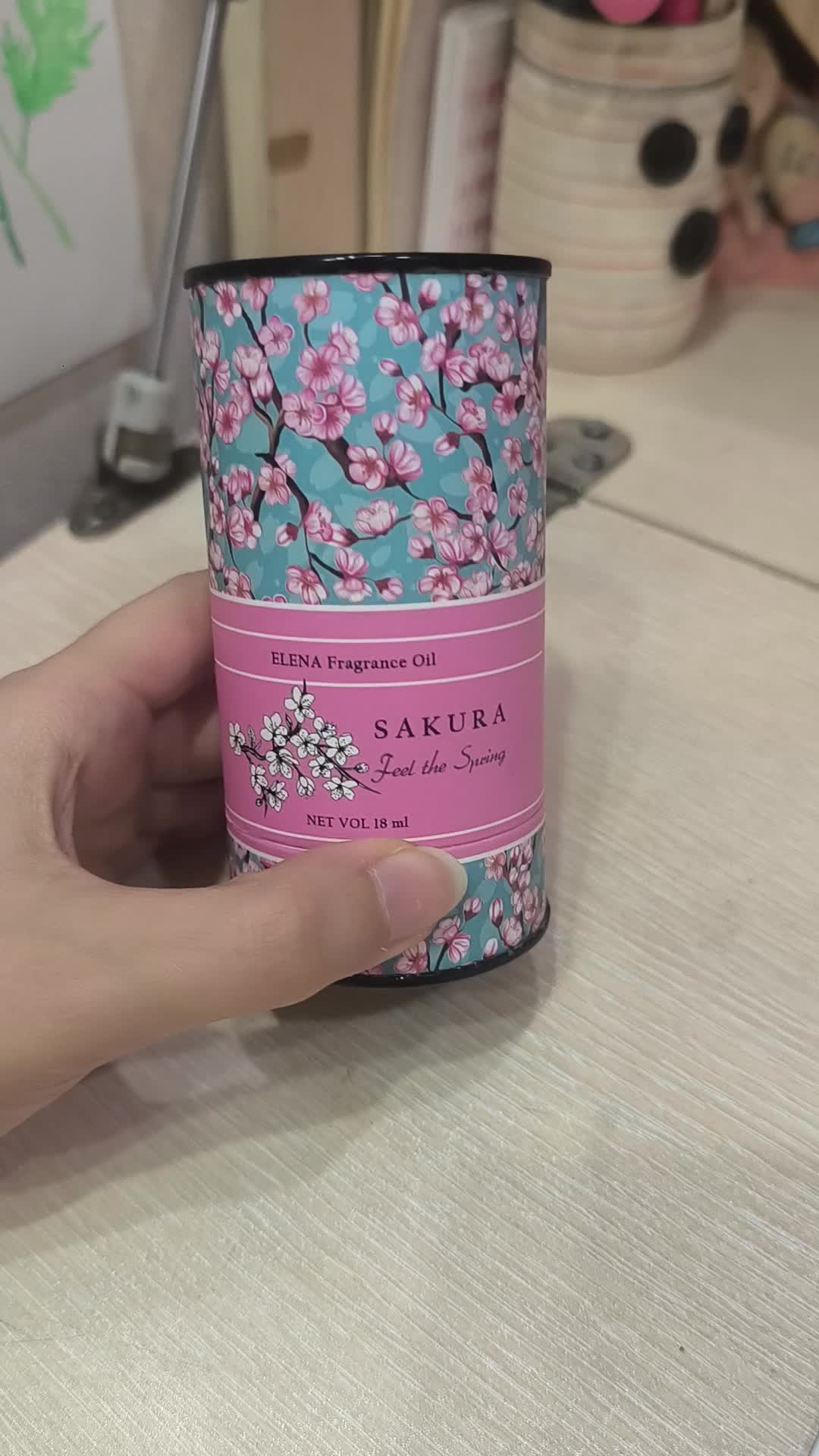 اسانس خوشبو کننده هوا و شمع|مواد شوینده و دستمال کاغذی|لاهیجان, کوی آزادگان|دیوار