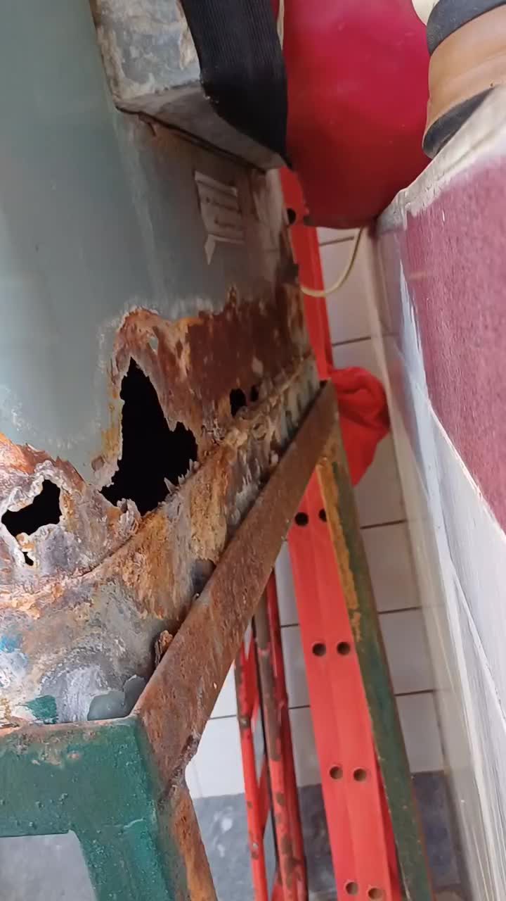 کولر آبی|کولر آبی|گرمسار, |دیوار