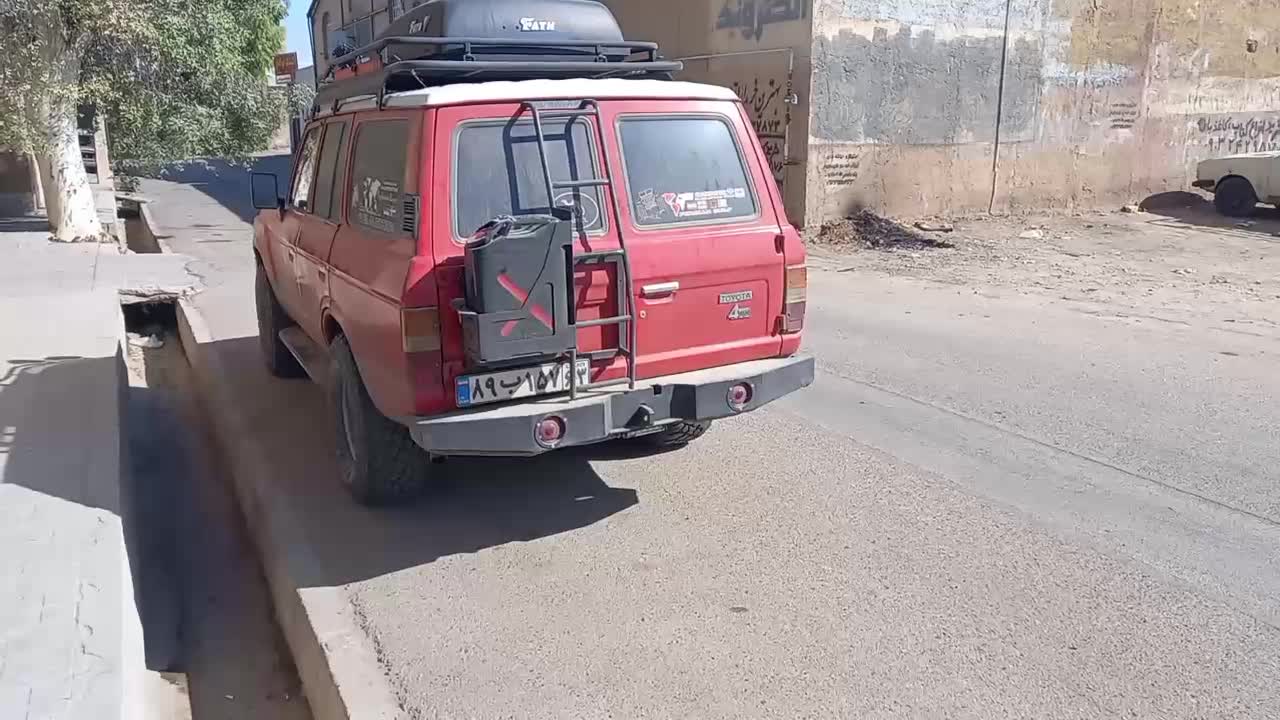 تویوتا لنکروز|خودرو سواری و وانت|شیراز, ریشمک|دیوار
