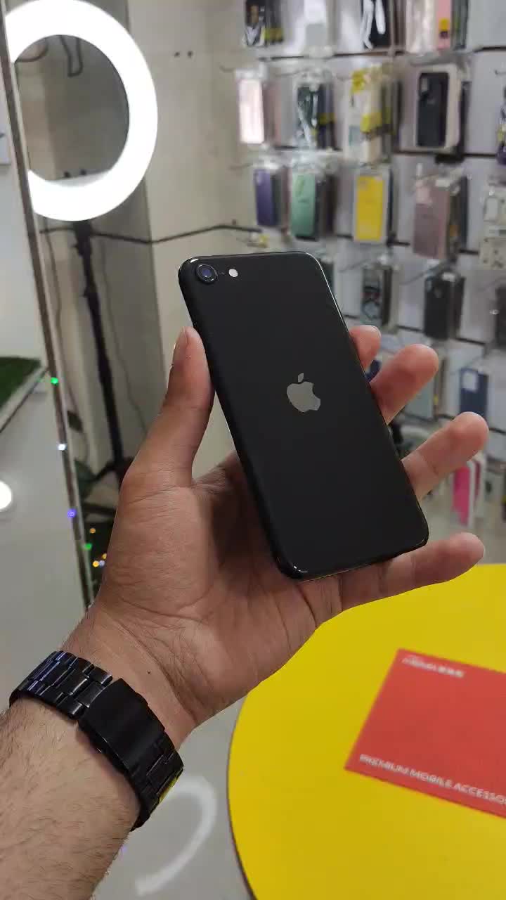 iphone SE هلو|موبایل|اصفهان, قائمیه|دیوار