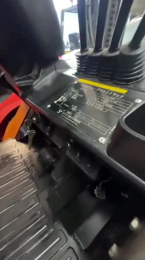 لیفتراک تویوتا 3 تن 7 اف بدون مشابه در حد صفر|خودرو سنگین|چهاردانگه (تهران), |دیوار