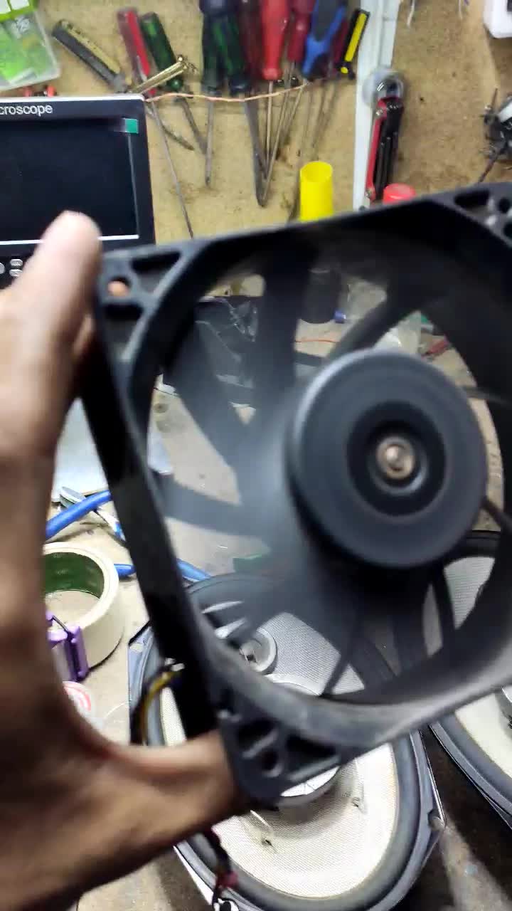 فن پر قدرت|پنکه و تصفیهکنندهٔ هوا|کرمان, |دیوار