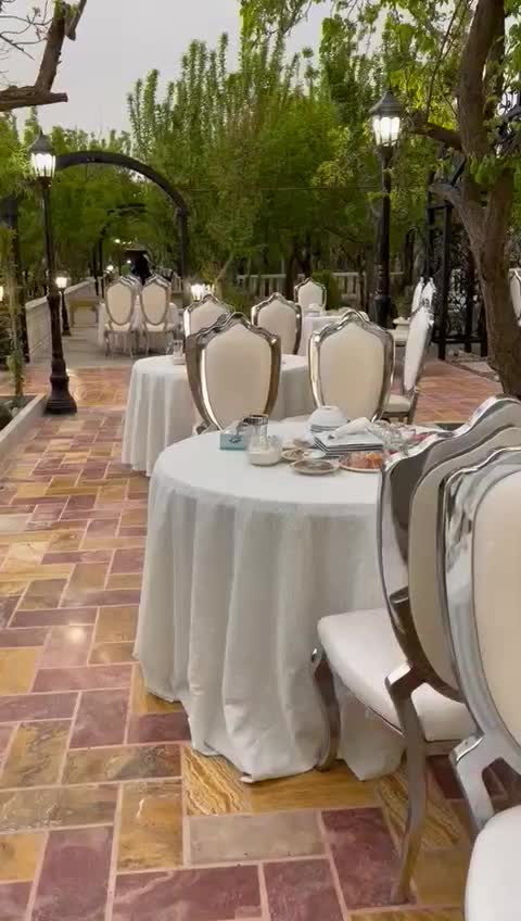 ظروف کرایه اجاره صندلی و میز و بادکنک آریا|خدمات پذیرایی، مراسم|شهریار, کردزار|دیوار