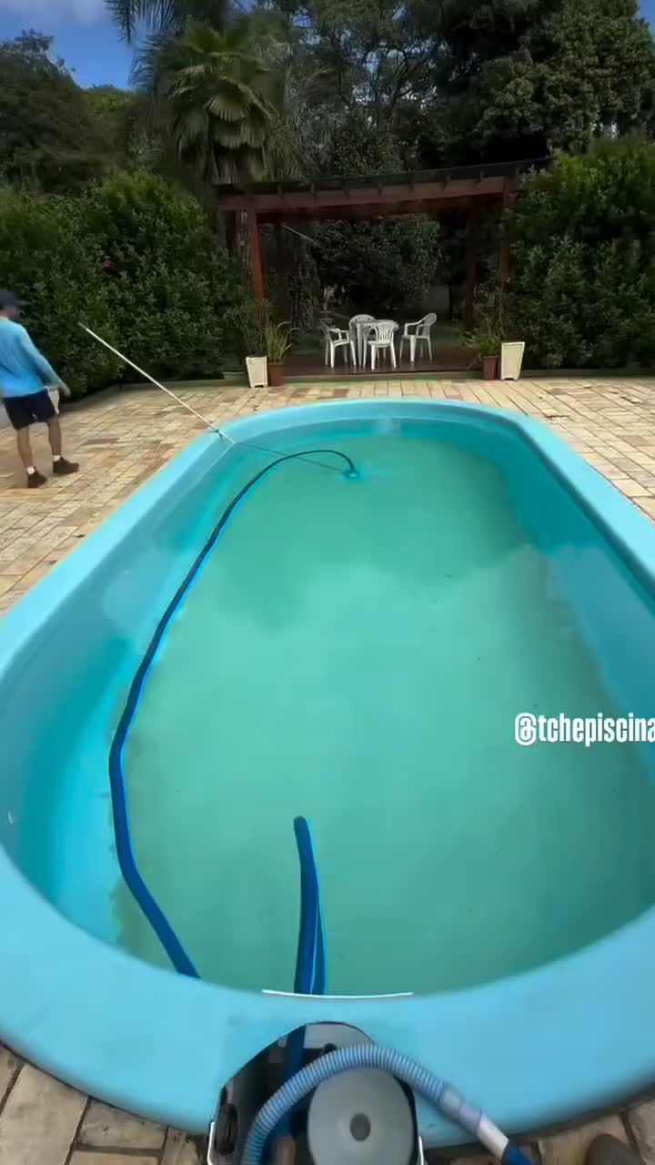 شفاف سازی آب اسیدشویی جارو استخر تعویض سلیس|خدمات نظافت|چهارباغ, |دیوار