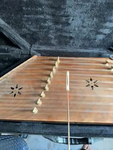 سنتور|سازهای سنتی|سنندج, |دیوار