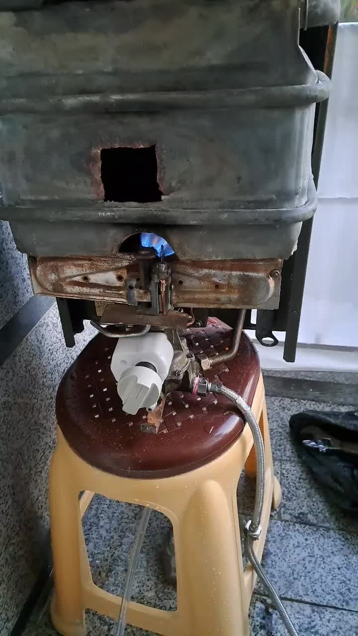 آبگرمکن بوتان سالم زیرقیمت|آبگرمکن، پکیج، شوفاژ|شهریار, شهریار|دیوار