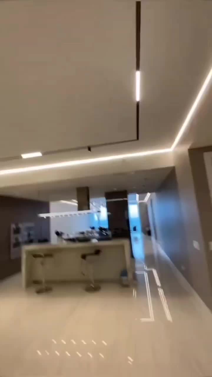 اجرای دکورکناف/عاملیت فروش/بازسازی/کابینت و تایل|مصالح و تجهیزات ساختمان|صدرا-فارس, فاز ۱|دیوار