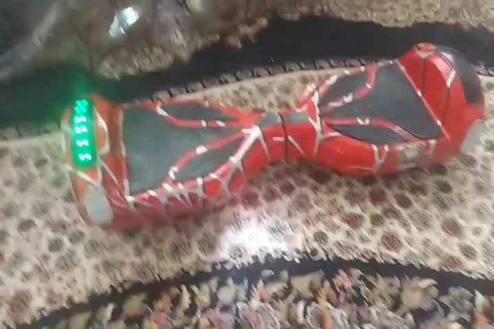 اسکوتر برقی بارنگ مرد عنکبوتی و بلوتوثی|دوچرخه، اسکیت، اسکوتر|خمینی‌شهر, |دیوار