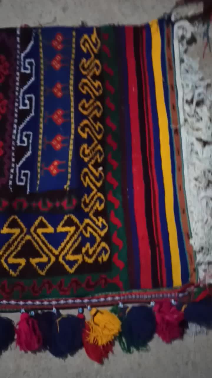 زیر حووه ای|گلیم، جاجیم، گبه|لالی, |دیوار