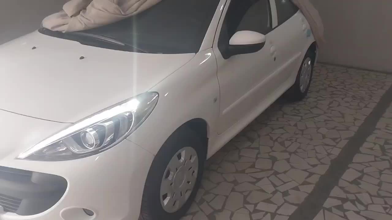 پژو 207i مدل 1404 سفید کارکرد 4300|خودرو سواری و وانت|فردیس, منظریه|دیوار