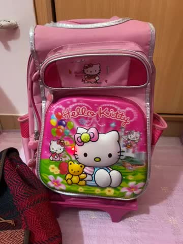 کیف مدرسه چرخدار و چراغدار|کیف، کفش، کمربند|اصفهان, خانه اصفهان|دیوار