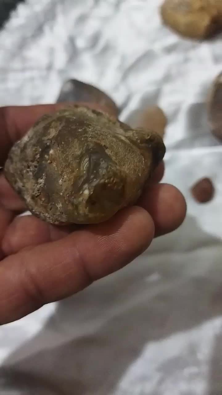 یاقوت زرد|کلکسیون اشیاء عتیقه|پاسارگاد, |دیوار