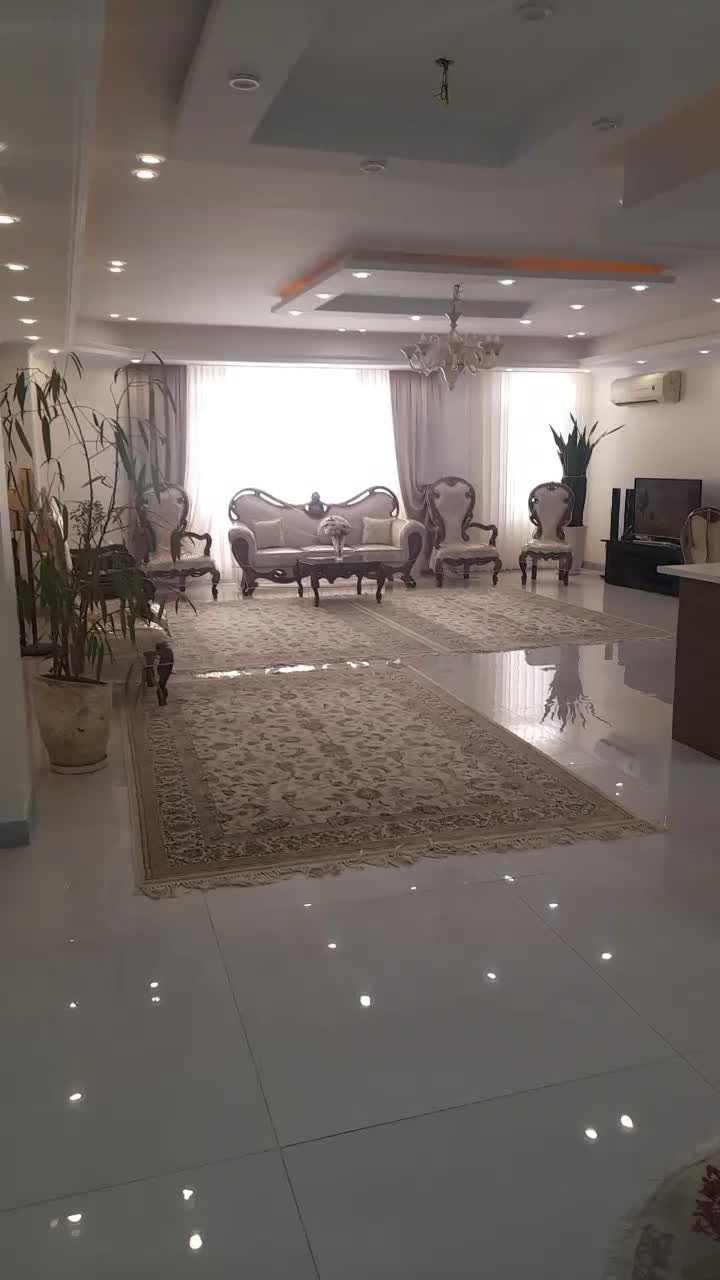 ۱۳۱ متر آپارتمان/فول امکانات/۳خواب/۵ساله|فروش آپارتمان|تهران, دردشت|دیوار