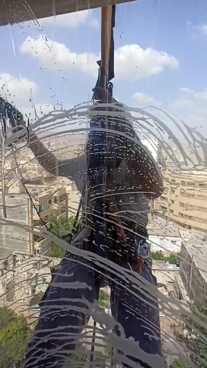 راپل کاری/کار در ارتفاع/پیچ روپلاک نما/شستشوی نما|خدمات پیشه و مهارت|تبریز, |دیوار