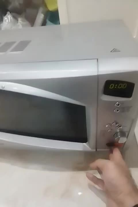 مایکروویو و آون دلونگی Delonghi مدل MW 663|اجاق گاز و لوازم برقی پخت‌وپز|فردیس, منظریه|دیوار