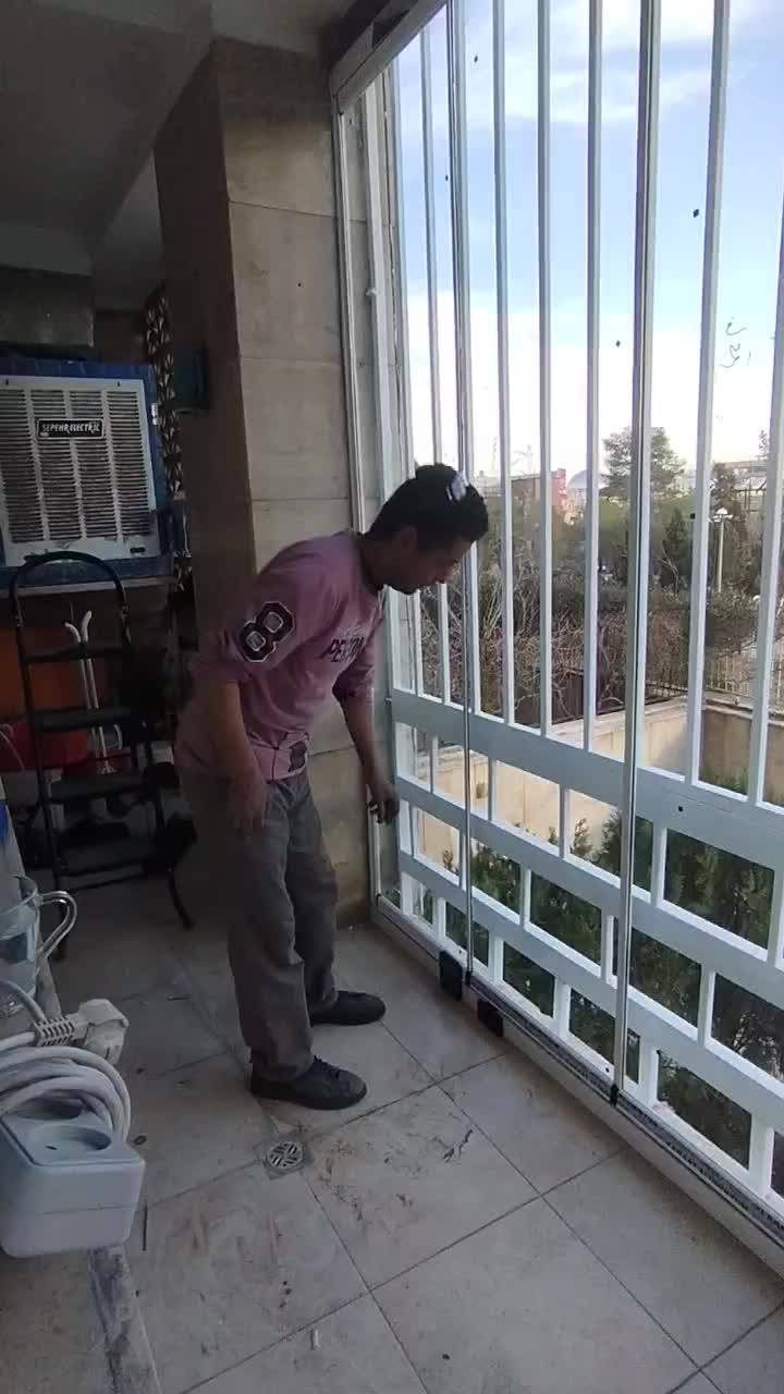 شیشه بالکنی ریلی تاشو|خدمات پیشه و مهارت|تهران, تهرانسر شرقی|دیوار
