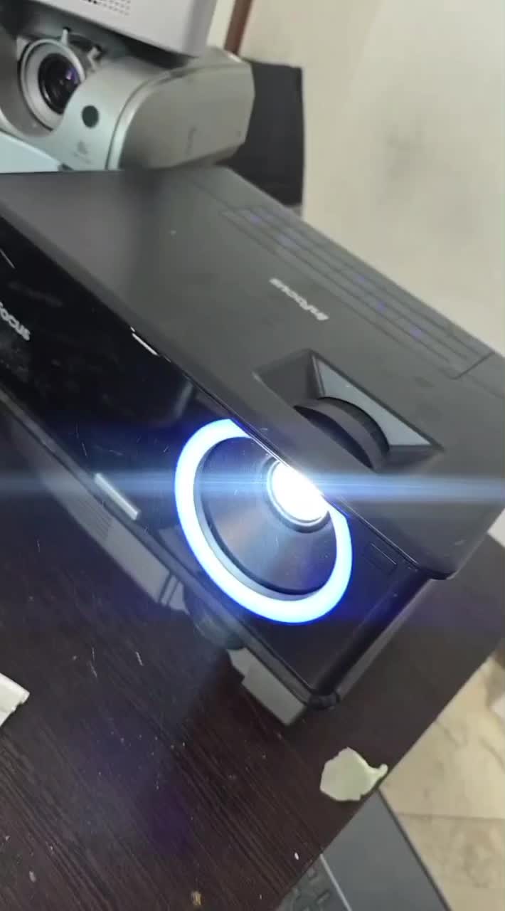 سینما تکنولوژی پروژکتور|تلویزیون و پروژکتور|اردبیل, |دیوار