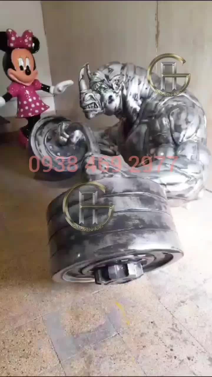 دیوارکوب کرگدن وزنه بردار دکور عضله ایی فوق العاده|مجسمه، تندیس، ماکت|تهران, خاوران|دیوار