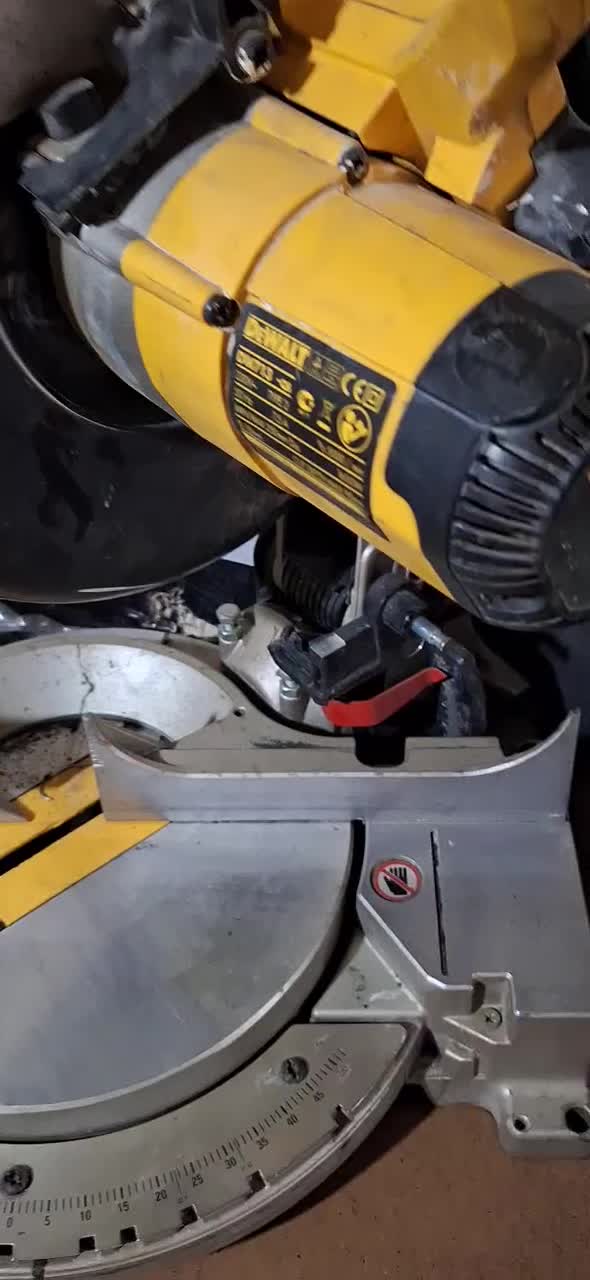 فارسی بور دیوالت فک ثابت|ابزارآلات|سنندج, |دیوار