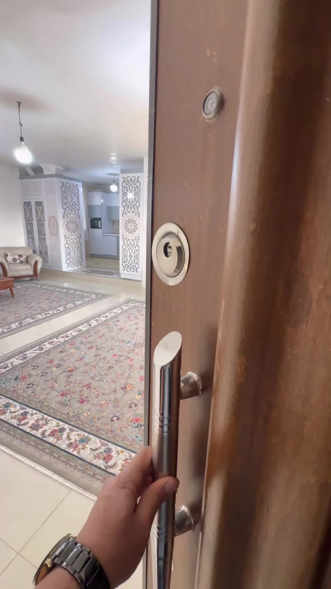 ۱۲۶ متر سه طرف نور گیر/شهرک شهرداری/پرواز/جهاد|فروش آپارتمان|کرمانشاه, |دیوار