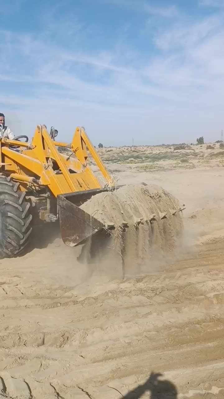 تراکتور لودری و لودر|خودرو سنگین|جزنیک, |دیوار