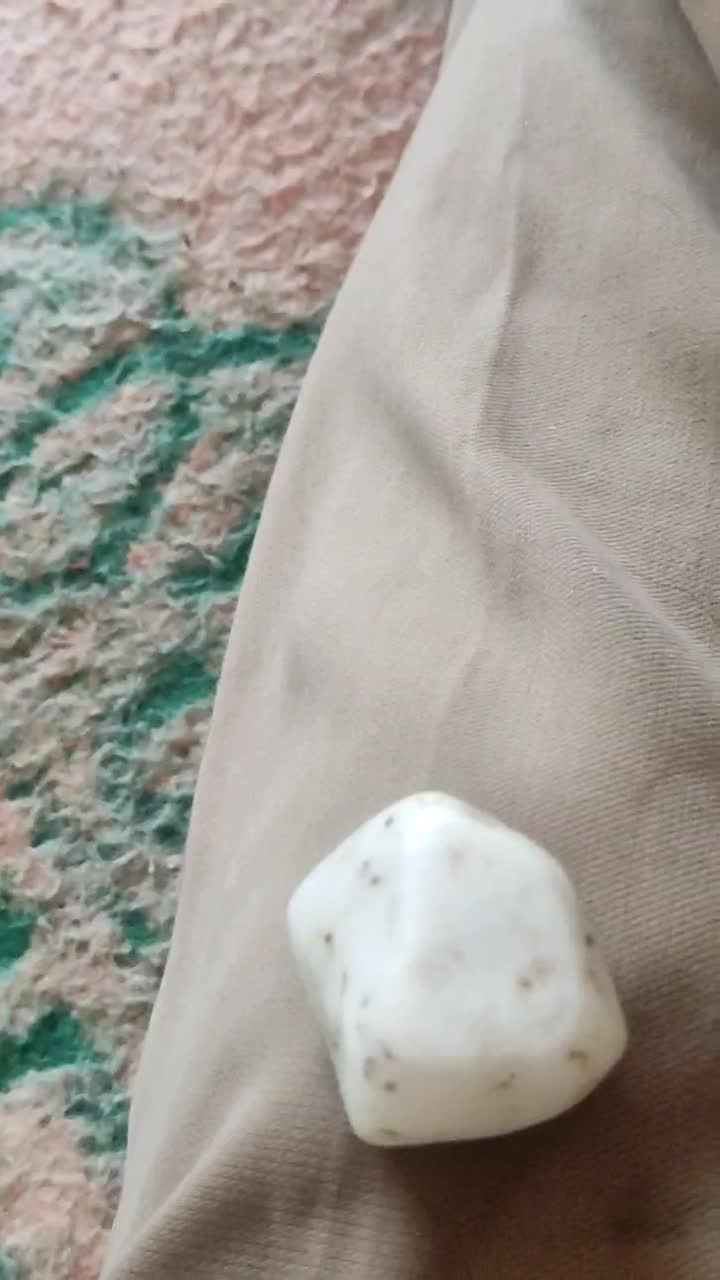 سنگ اوپال سفید|جواهرات|طارم (زنجان), |دیوار