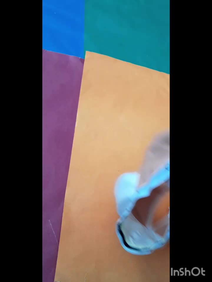 لباس زیر|لباس|تفرش, |دیوار