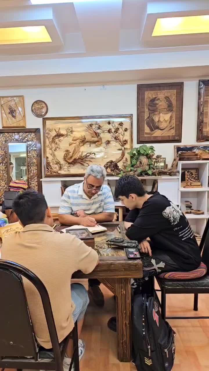 آموزش هنر معرق چوب، کار با چوب،  و آموزش خوشنویسی|خدمات آموزشی|گرگان, |دیوار