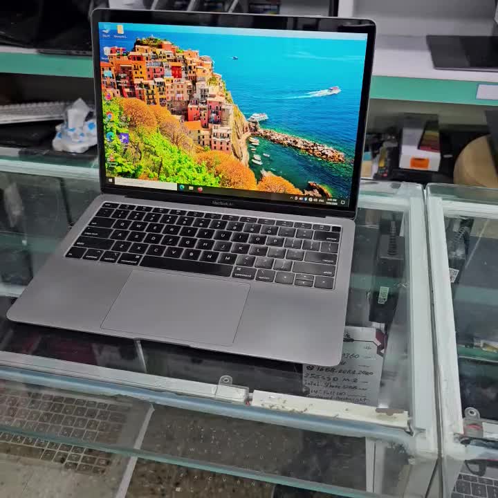 لپتاپ اپل مک بوک AIR زیبا و پر قدرت و کاملا سالم|رایانه همراه|یاسوج, |دیوار