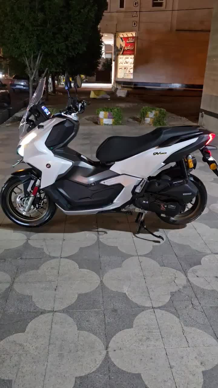 adv 180cc|موتورسیکلت|شیراز, شهرک سراج‎|دیوار