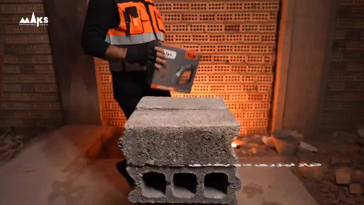 تراز لیزری نور سبز مکس پلاس mAKs مدل دیوالت|ابزارآلات|اصفهان, کشاورزی|دیوار