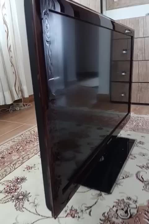 تلویزیون 42 ال سی دی|تلویزیون و پروژکتور|لاهیجان, فیاض|دیوار